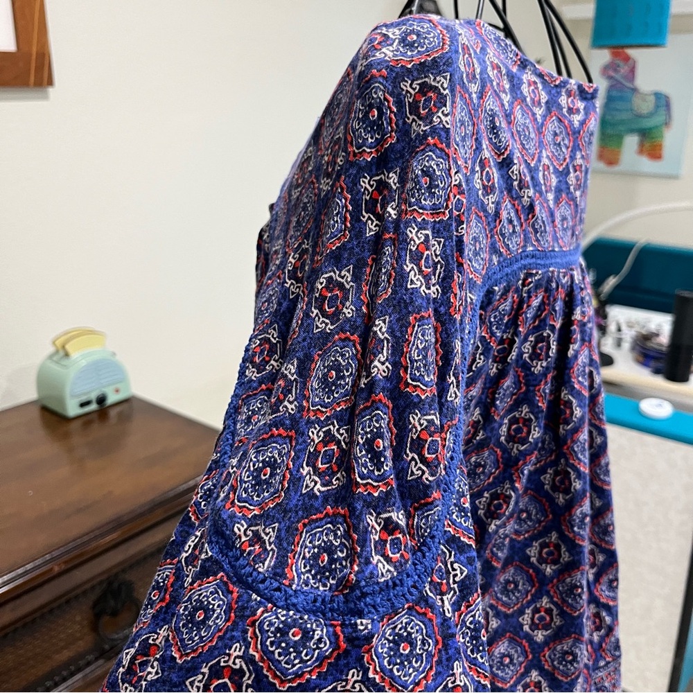 Lucky Brand Blue and Purple Blouse with Relaxed Fit (1-099) - Picture 7 of 9